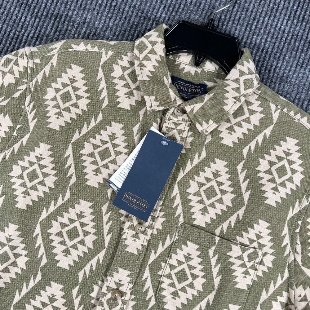 Pendleton Shirt Mens Medium Green Short Sleeve Geometric Button Up New